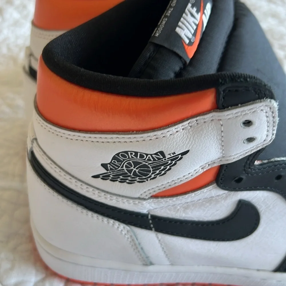 Men’s Nike Air Jordan High-Top Sneakers